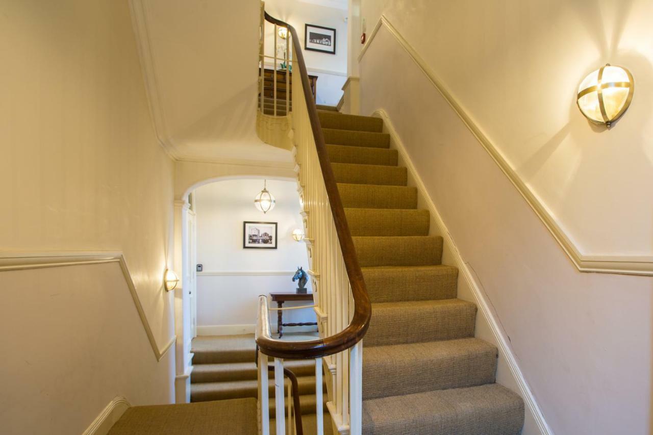 Stylish Apartment Close To Gloucester Quays & Docks Dış mekan fotoğraf